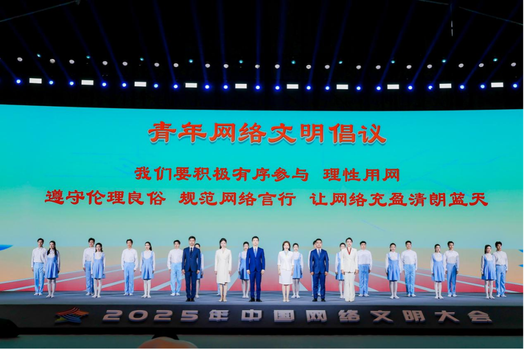 https://mmbiz.qpic.cn/sz_mmbiz_png/45ceuNwd0TQ3C1b50icoEuXMWLDtxCam7ia6Je4zDfDm2sxOLMaslE3wHj2VHptN07rdruEDicuOO7iaicqt3EOn2QQ/640?wx_fmt=png&from=appmsg